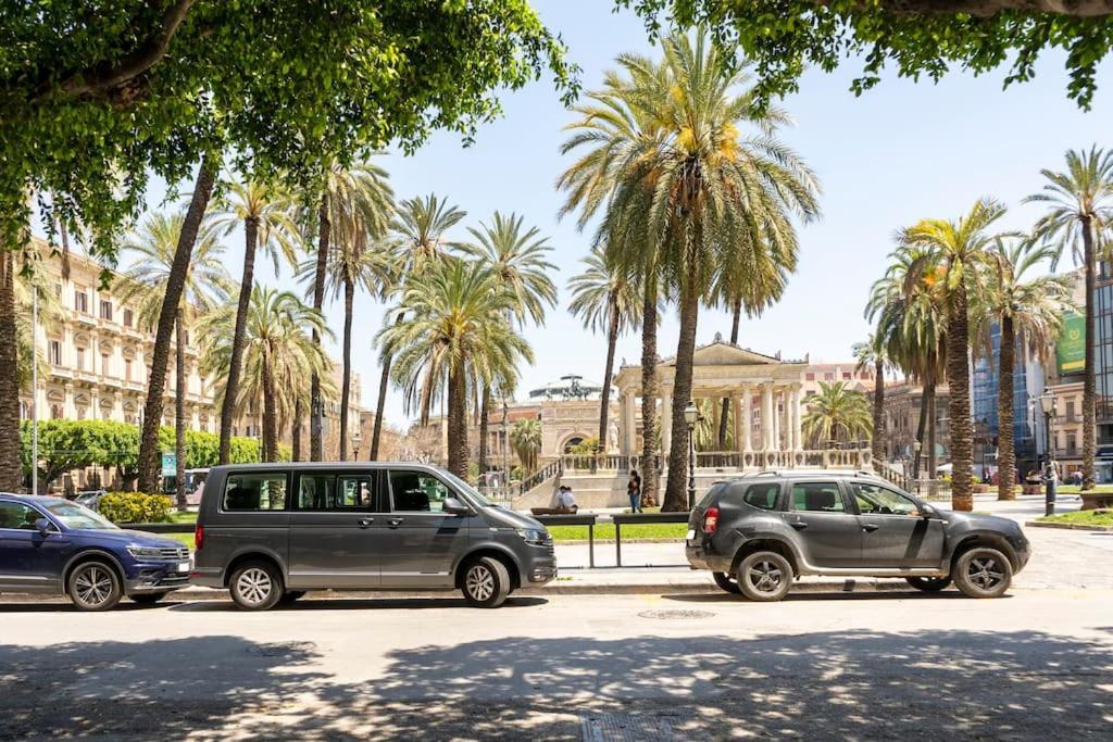 Apartamento Rocca Politeama Attico Prestigioso Ed Eccitante. Palermo Exterior foto